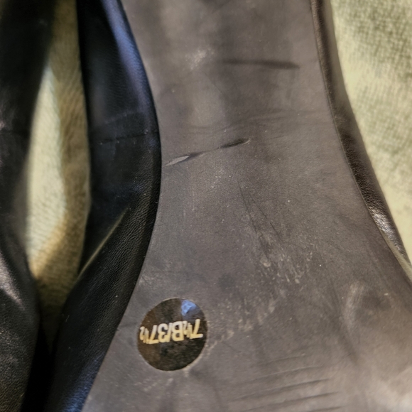 Jessica Simpson peep toe with two tone heel - Picture 8 of 8